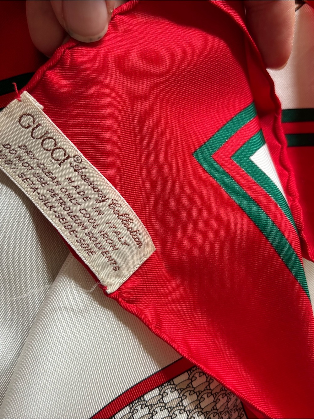 Vintage Gucci Scarf - Picture 4 of 10